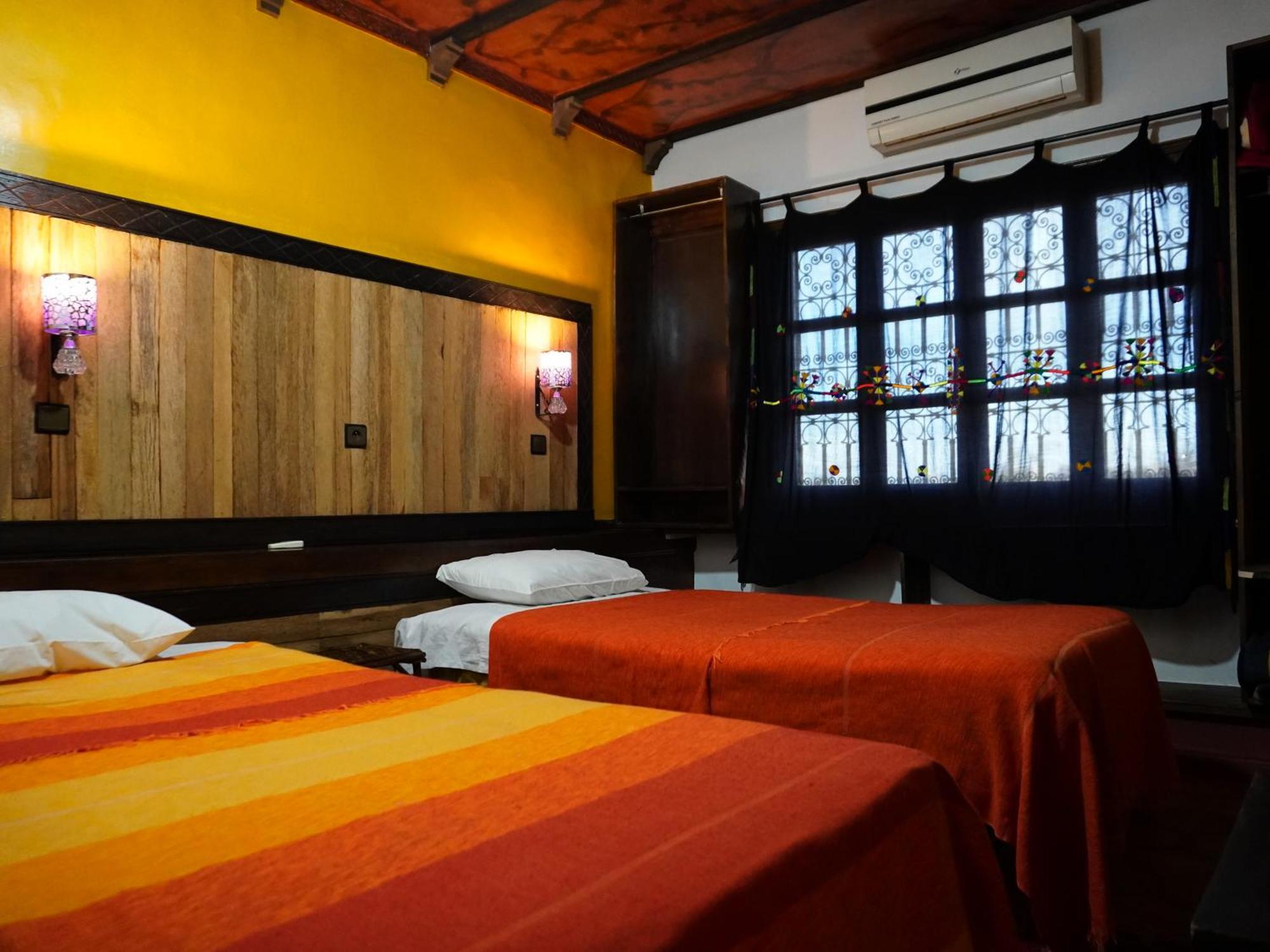 La Kasbah Elkhorbat Muxu Berbere Hotell Asrir  Eksteriør bilde